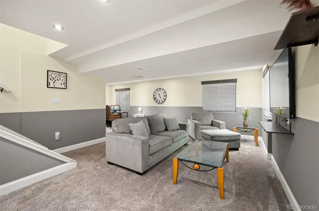 10993 Elizabeth Street Northglenn CO 80233