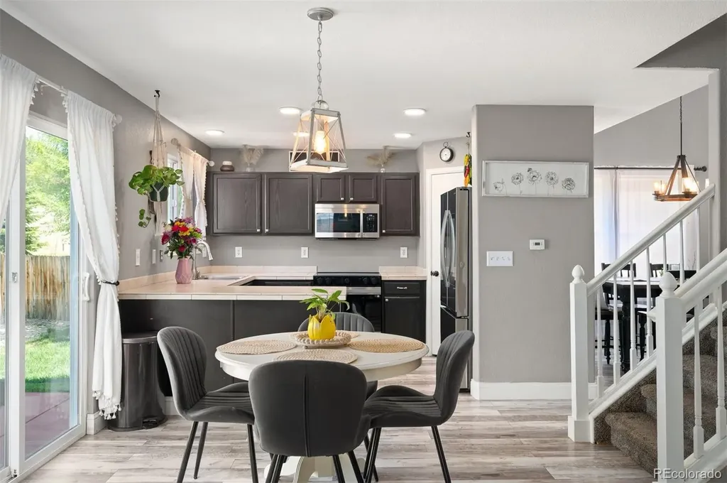 10993 Elizabeth Street Northglenn CO 80233