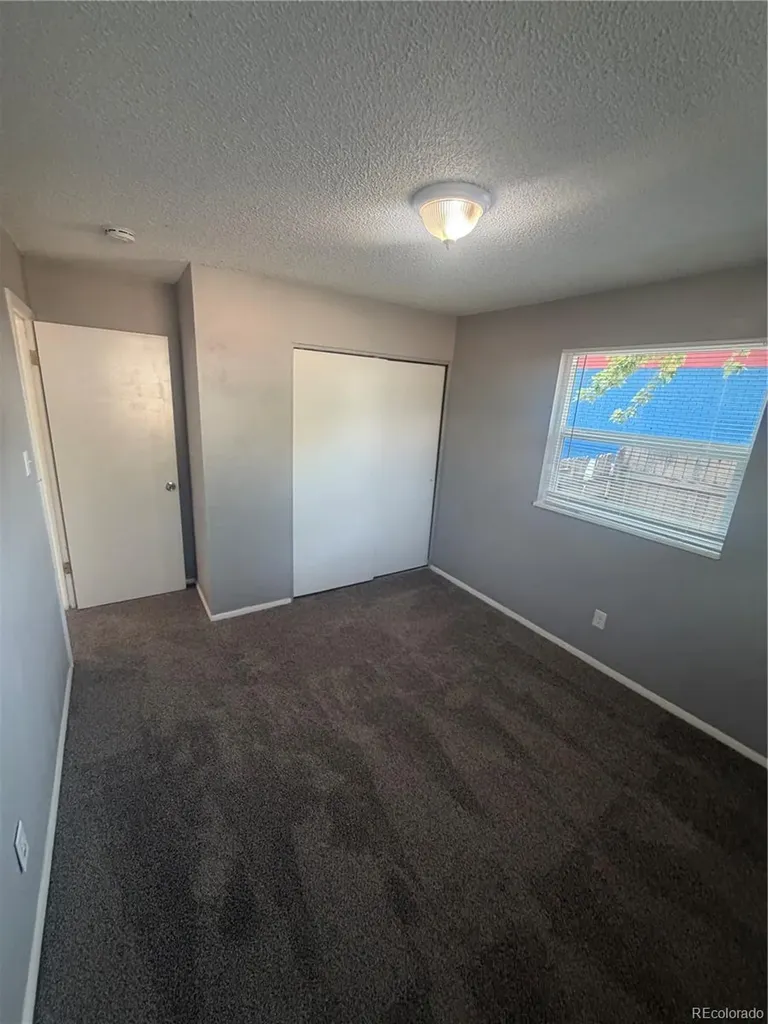 5559 Potomac Way Denver CO 80239