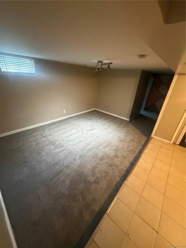 5559 Potomac Way Denver CO 80239