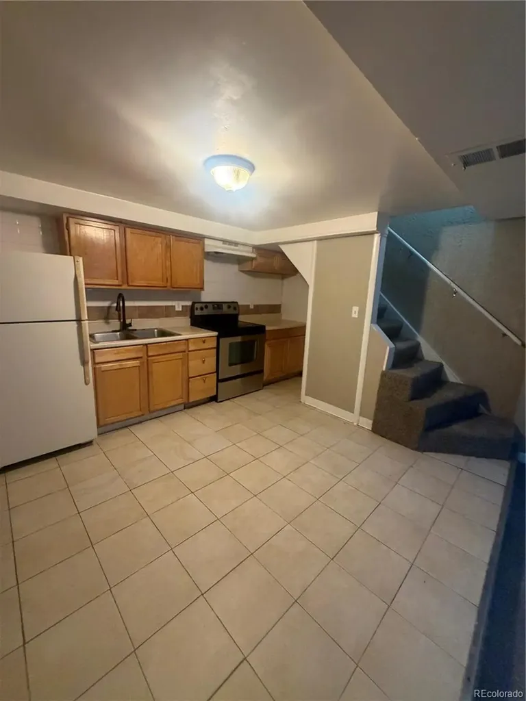 5559 Potomac Way Denver CO 80239