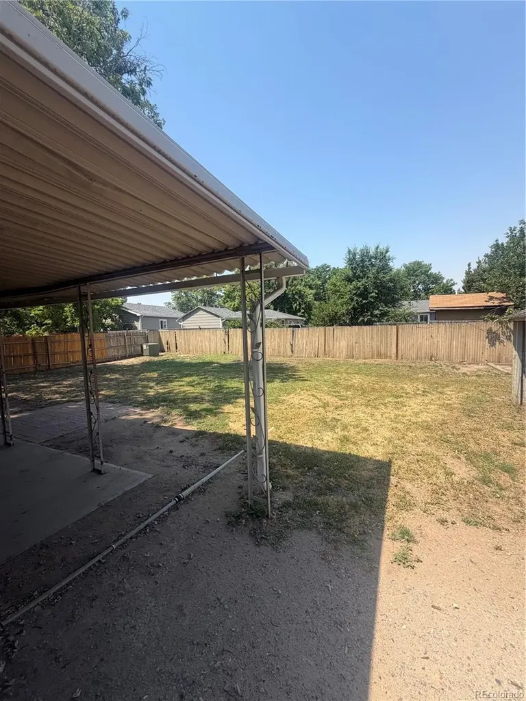 5559 Potomac Way Denver CO 80239