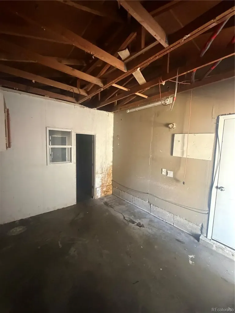 5559 Potomac Way Denver CO 80239