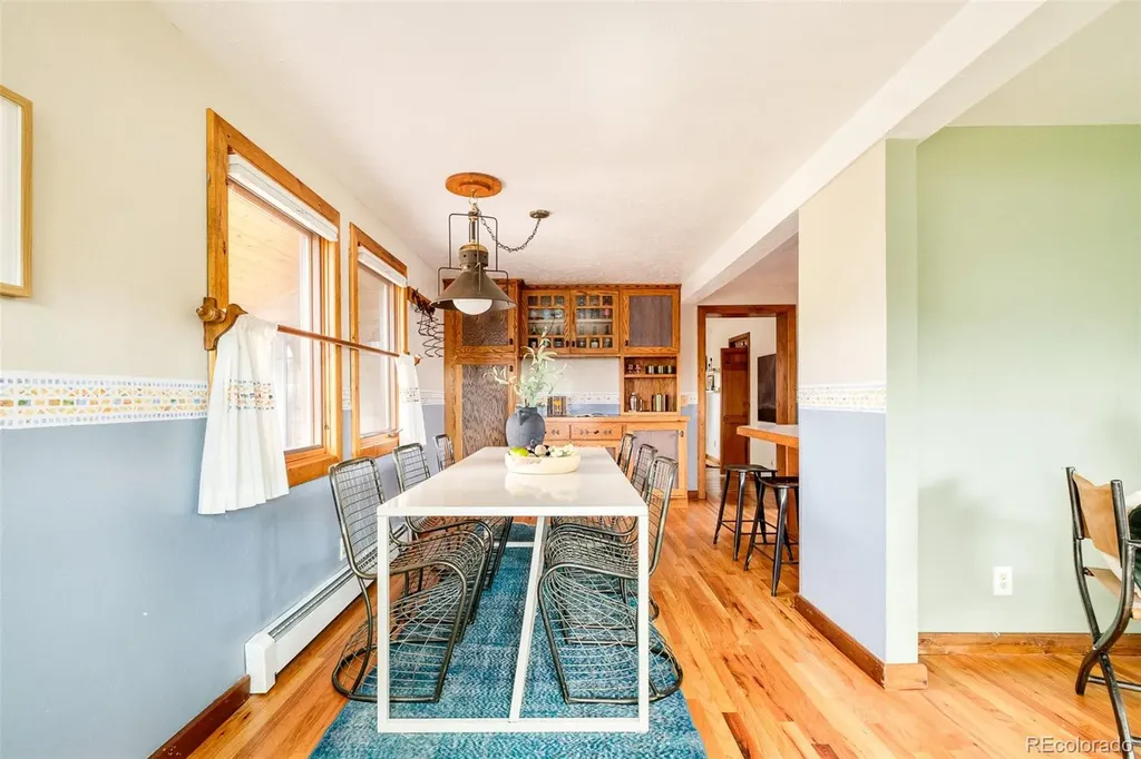 815 Vivian Street Lakewood CO 80401