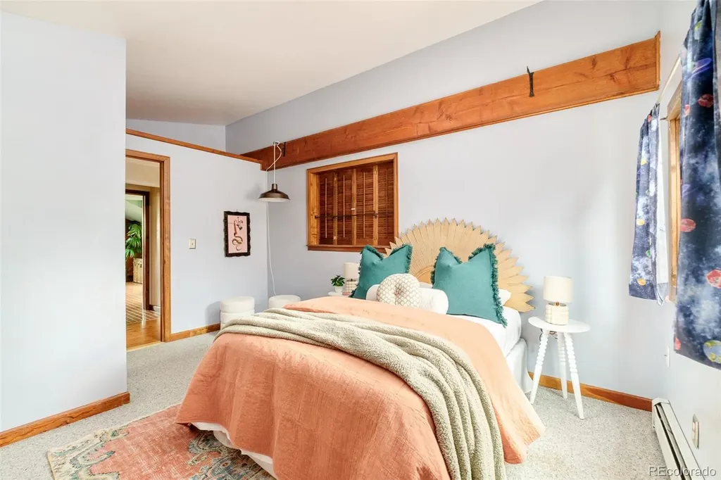 815 Vivian Street Lakewood CO 80401