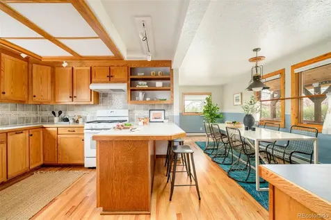 815 Vivian Street Lakewood CO 80401