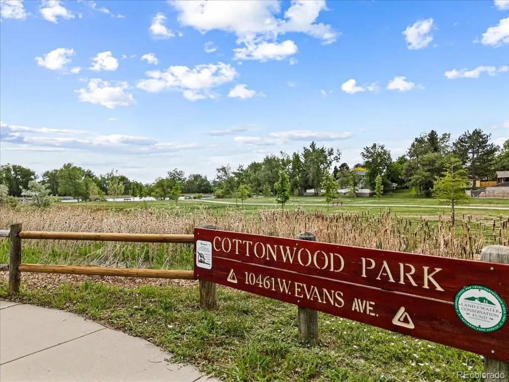1825 S Queen Way Lakewood CO 80232