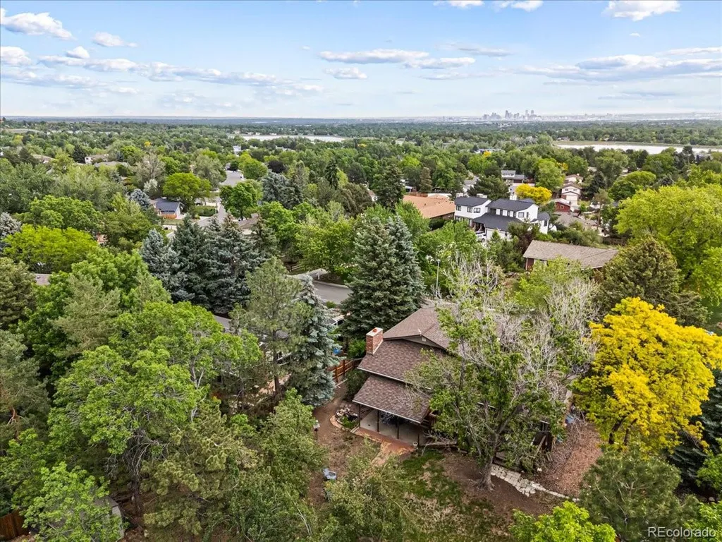 1825 S Queen Way Lakewood CO 80232