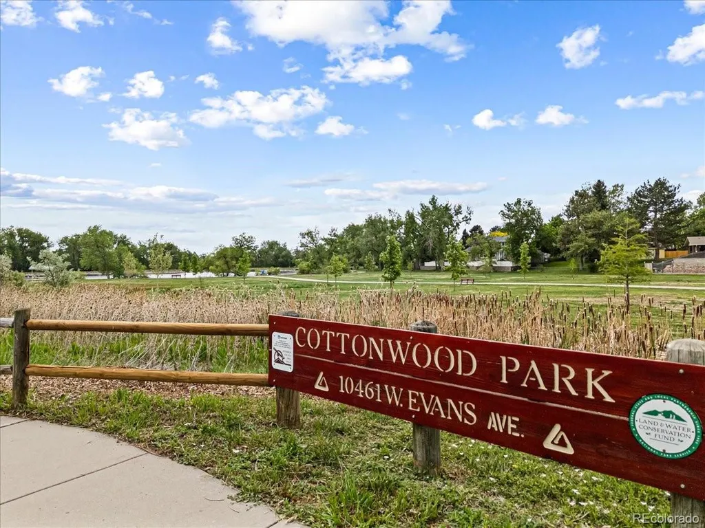 1825 S Queen Way Lakewood CO 80232