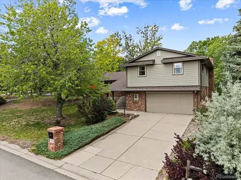 1825 S Queen Way Lakewood CO 80232