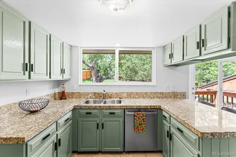1825 S Queen Way Lakewood CO 80232