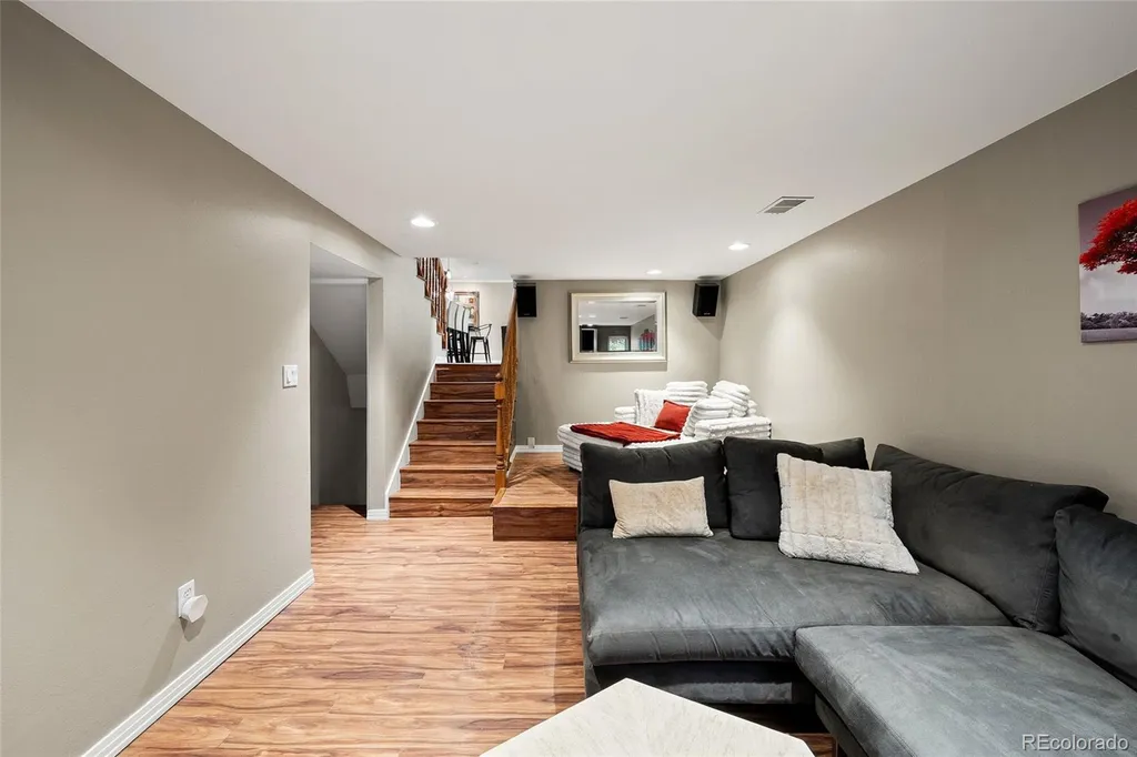 341 S Krameria Street Denver CO 80224