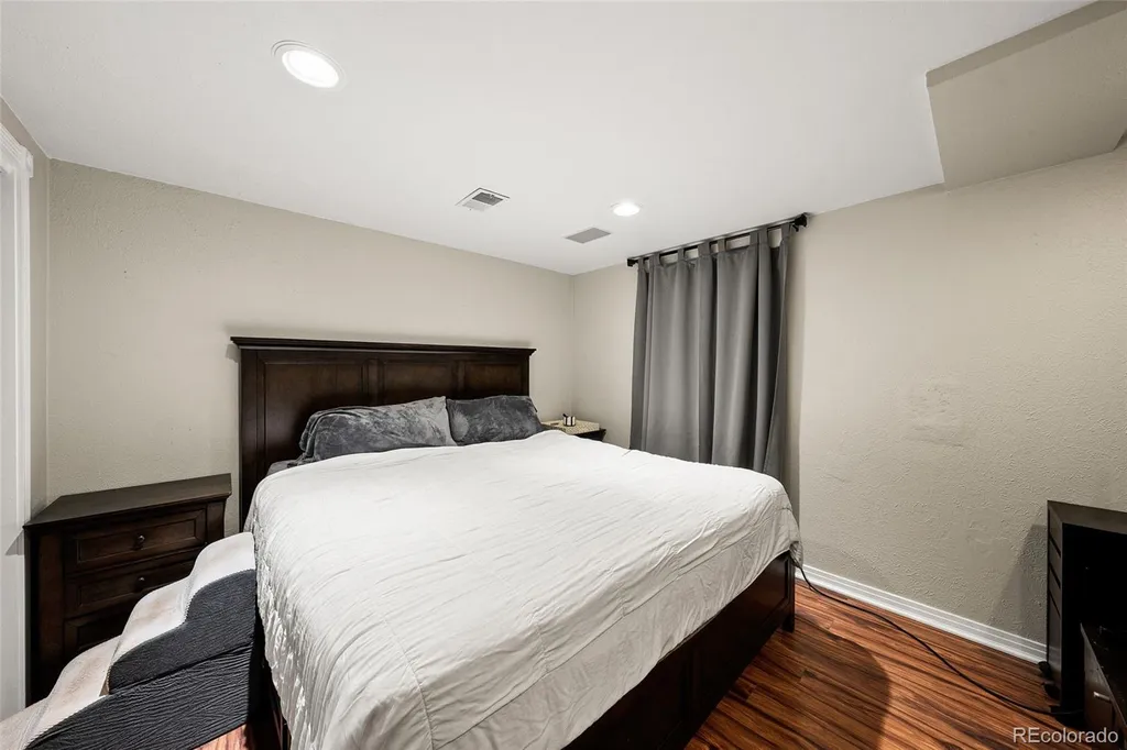 341 S Krameria Street Denver CO 80224