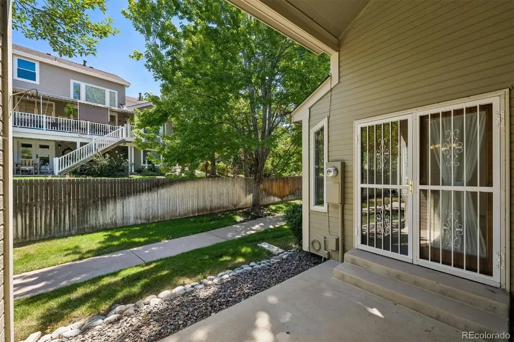 1581 E Nichols Circle E Centennial CO 80122