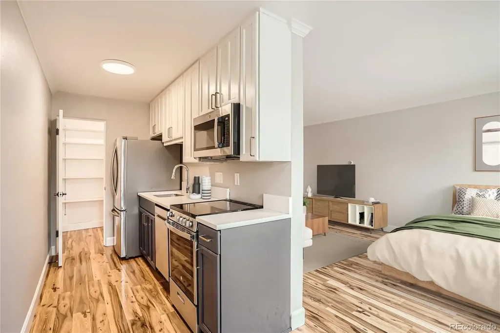 969 S Pearl Street Denver CO 80209