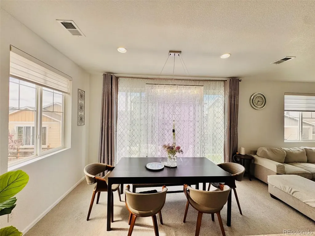 21073 E Tufts Avenue Aurora CO 80015