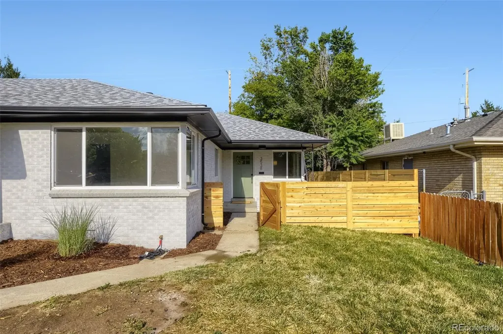 3538 Kearney Denver CO 80207