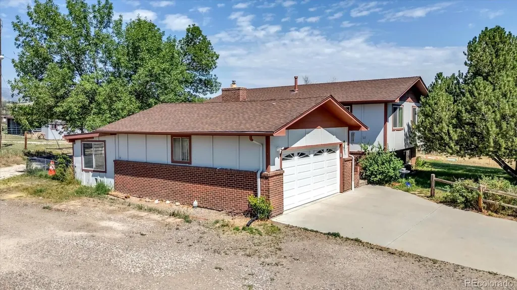 16041 W 74th Avenue Arvada CO 80007