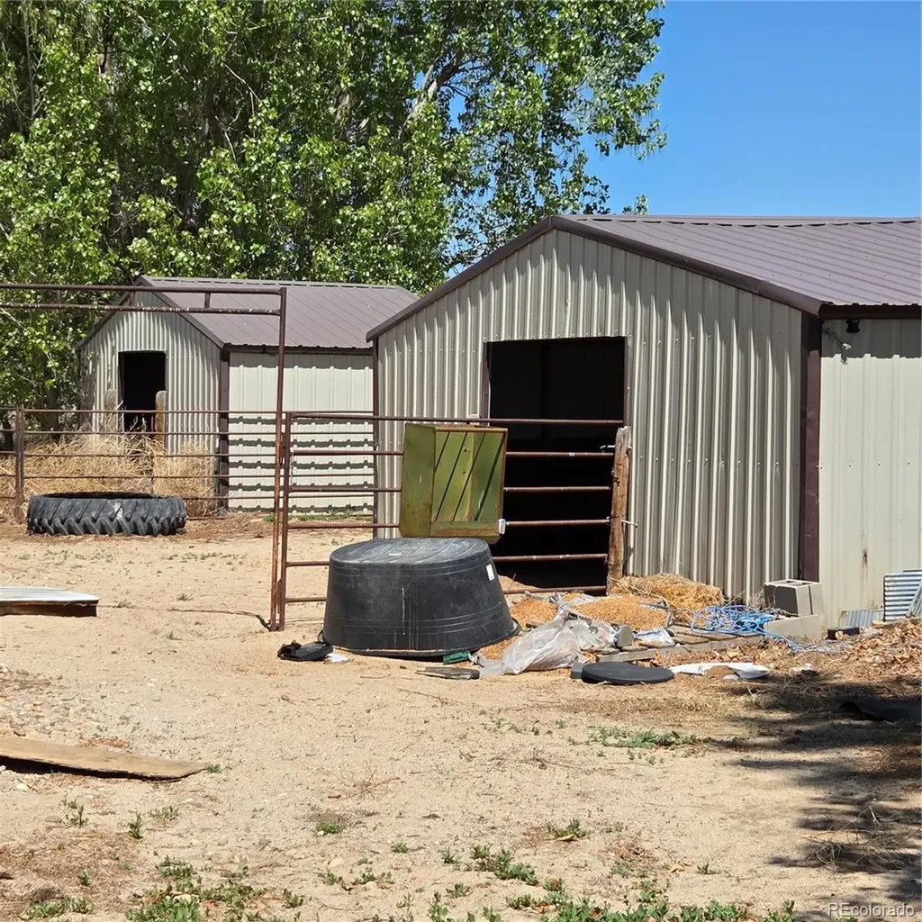 21352 County Road 10 Hudson CO 80642