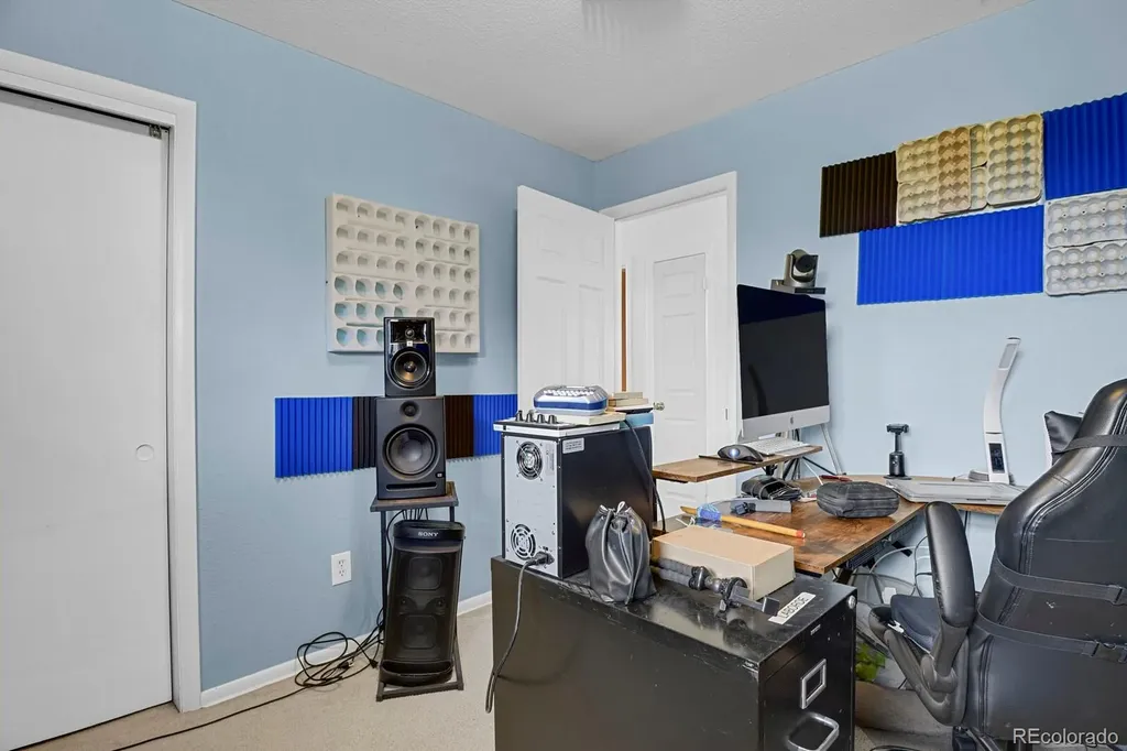363 Toledo Street Aurora CO 80011