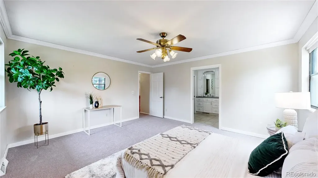 11 Robincrest Lane Littleton CO 80123