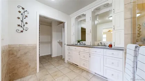 11 Robincrest Lane Littleton CO 80123