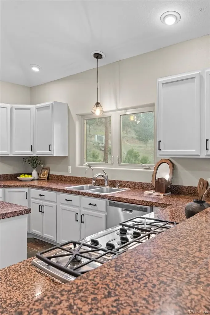 3044 High Road Evergreen CO 80439