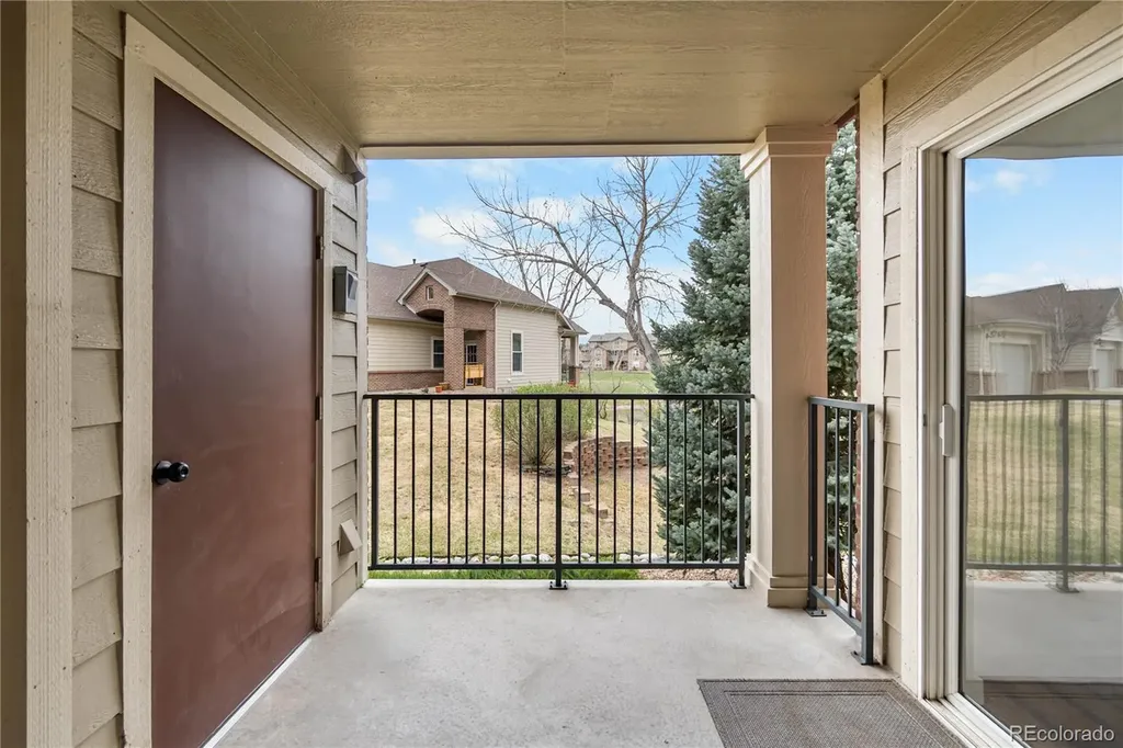2894 W Riverwalk Circle Littleton CO 80123