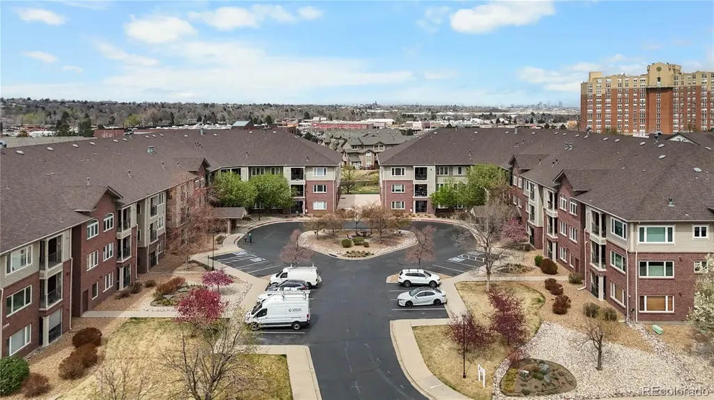 2894 W Riverwalk Circle Littleton CO 80123