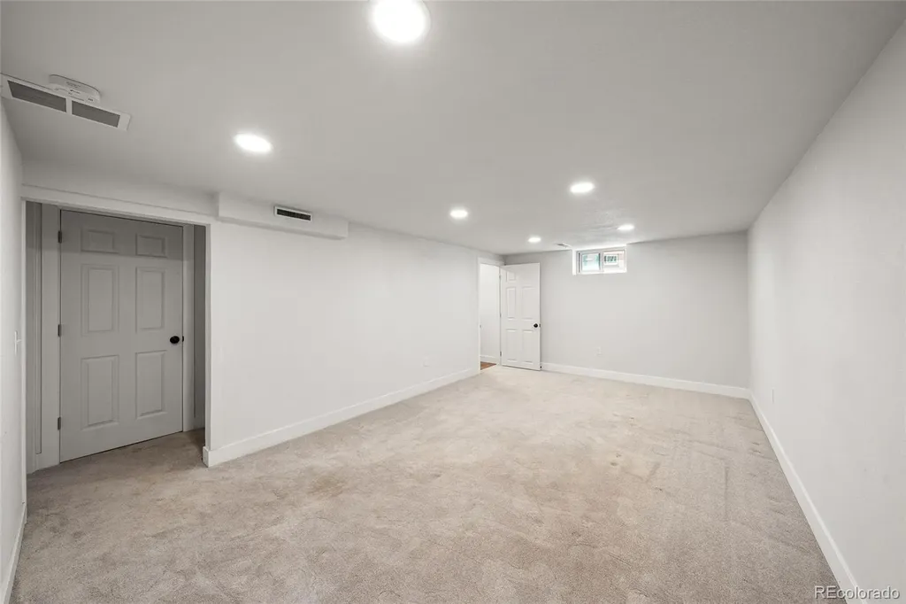 1380 S Alcott Street Denver CO 80219