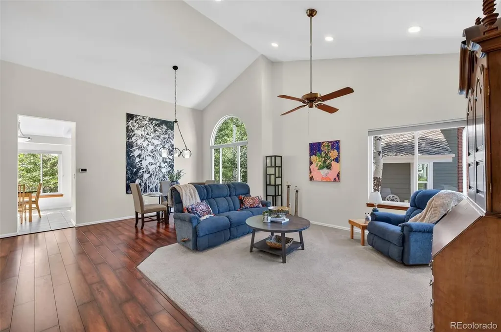 22 Manzanita Littleton CO 80127