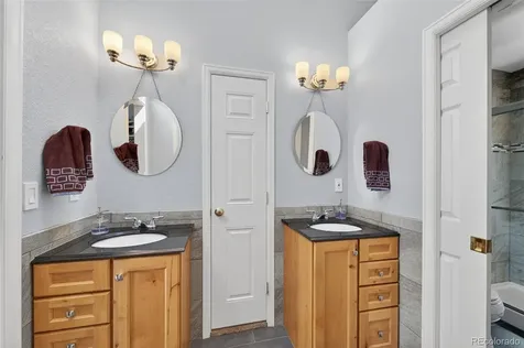 22 Manzanita Littleton CO 80127