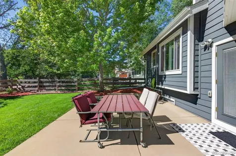 22 Manzanita Littleton CO 80127