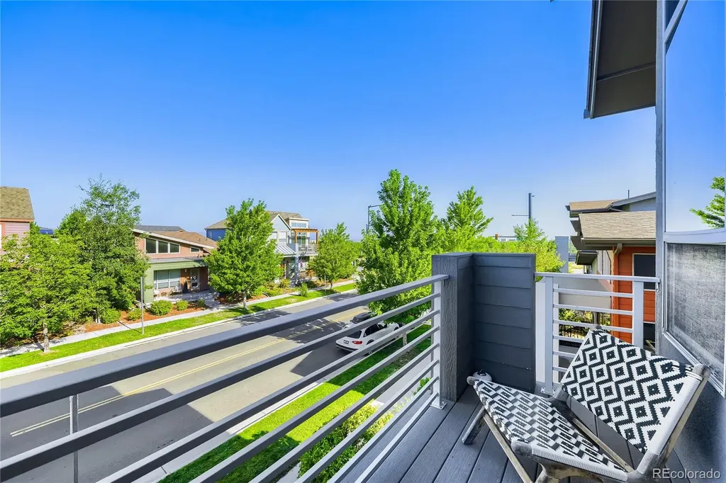 2860 Kingston Street Denver CO 80238
