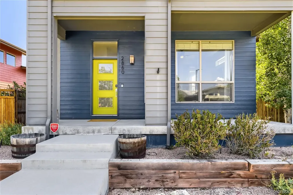 2860 Kingston Street Denver CO 80238
