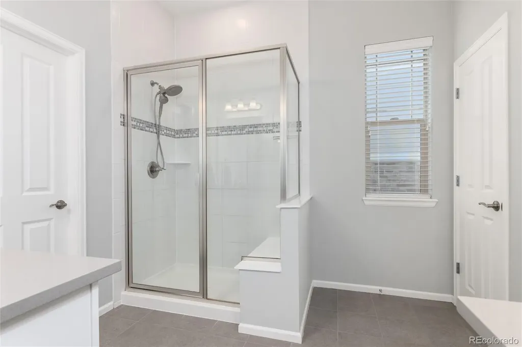 6807 S Riverwood Way Aurora CO 80016