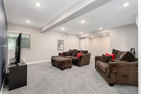 6807 S Riverwood Way Aurora CO 80016