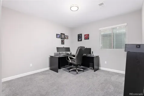 6807 S Riverwood Way Aurora CO 80016