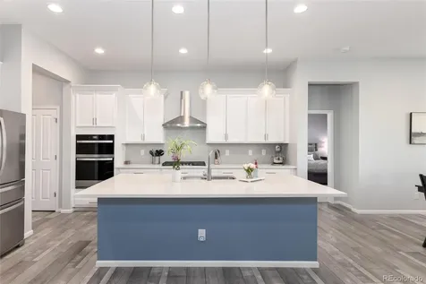 6807 S Riverwood Way Aurora CO 80016