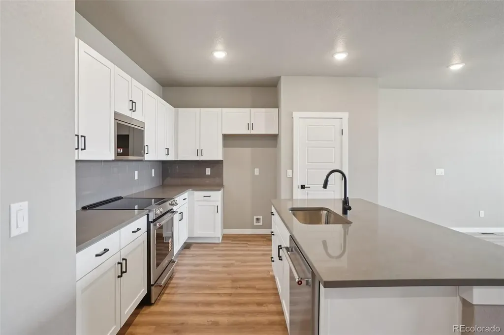 24161 E 54th Place Aurora CO 80019