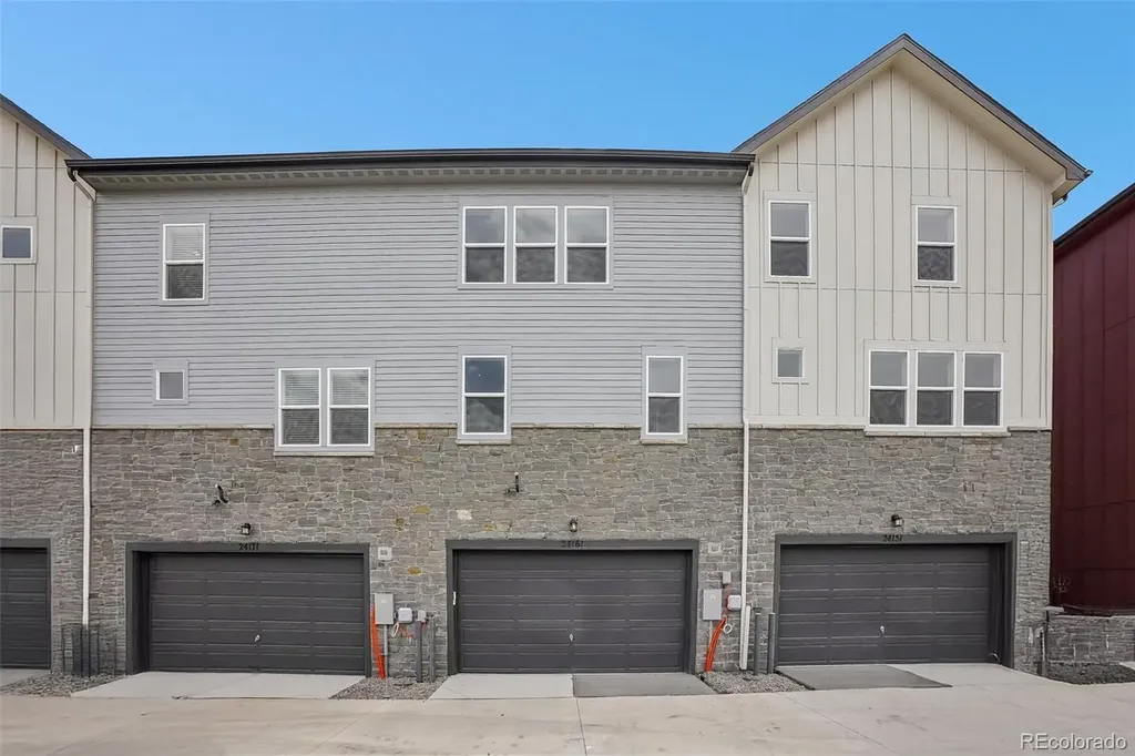 24161 E 54th Place Aurora CO 80019