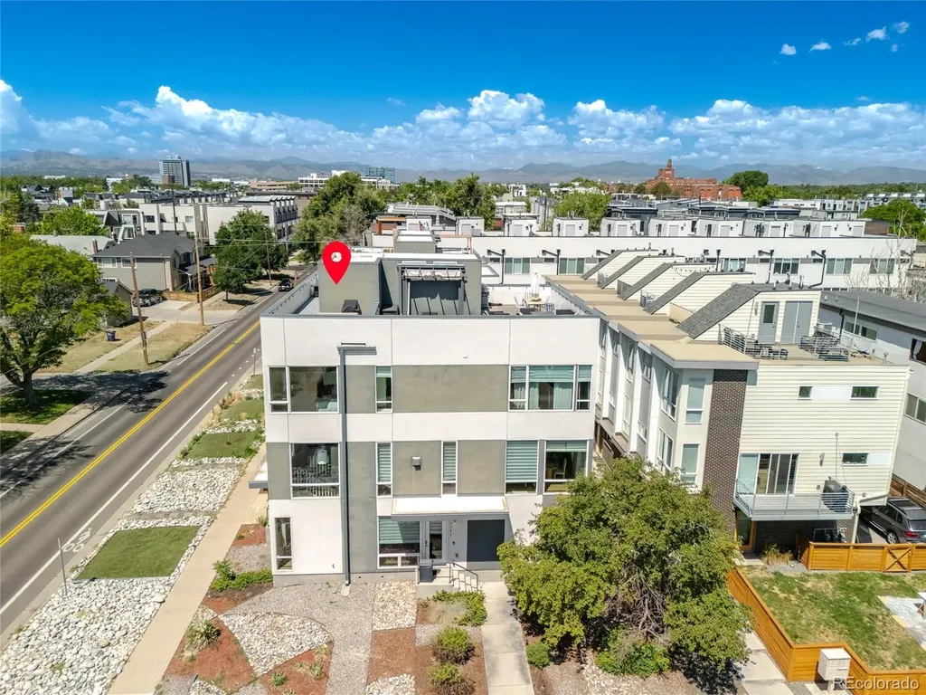 3207 W 17th Avenue Denver CO 80204