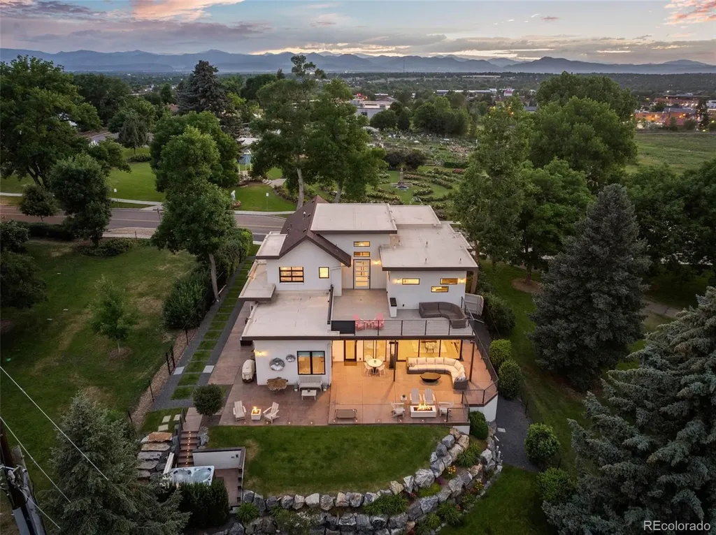 5870 S Bemis Street Littleton CO 80120