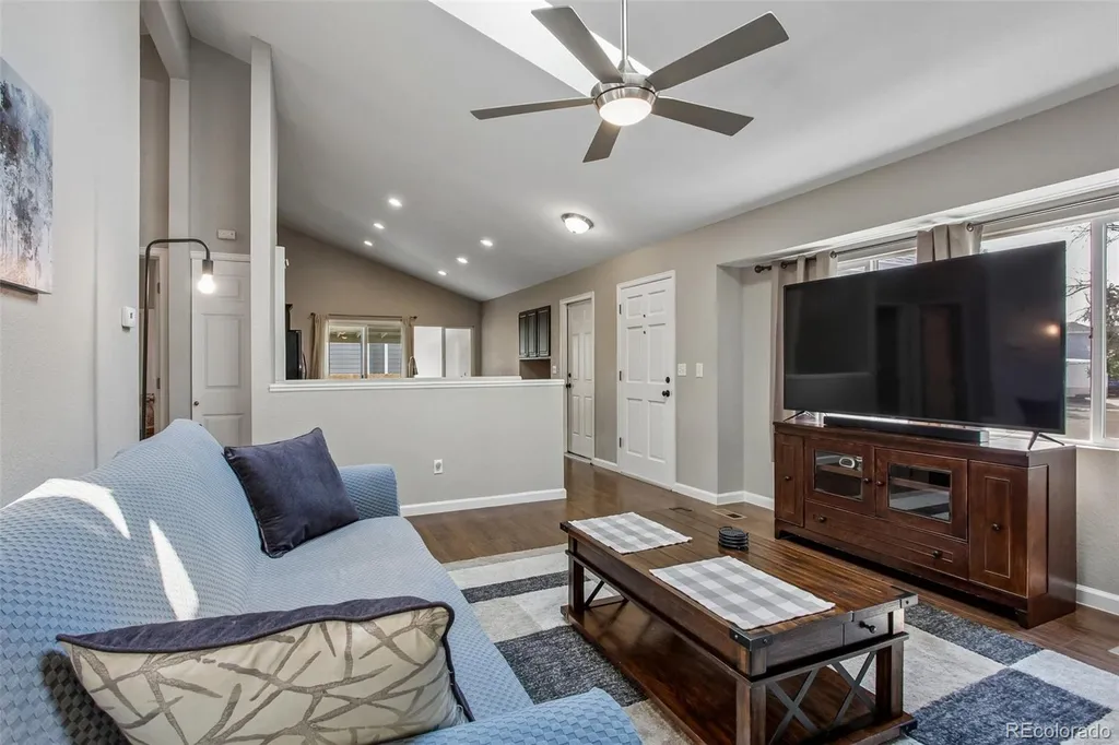 3504 S Halifax Way Aurora CO 80013