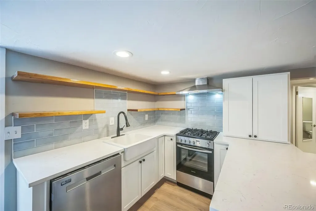 7340 W 32nd Avenue Wheat Ridge CO 80033