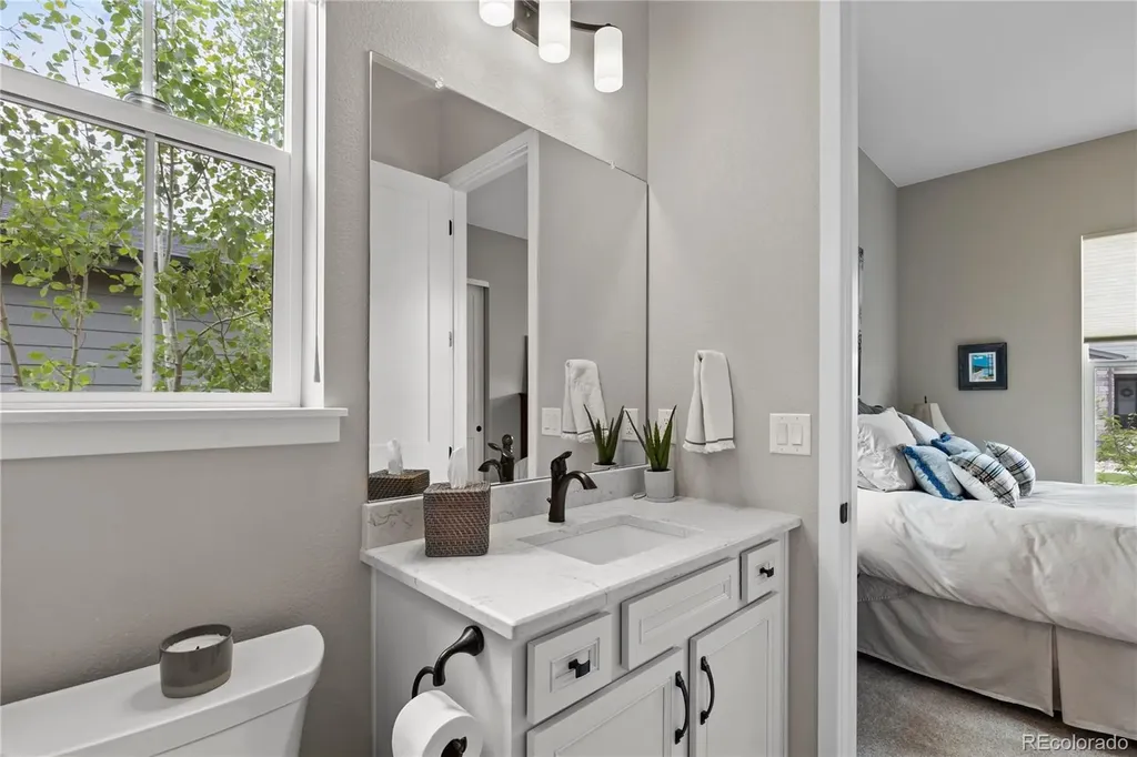 7129 Canyonpoint Road Castle Pines CO 80108