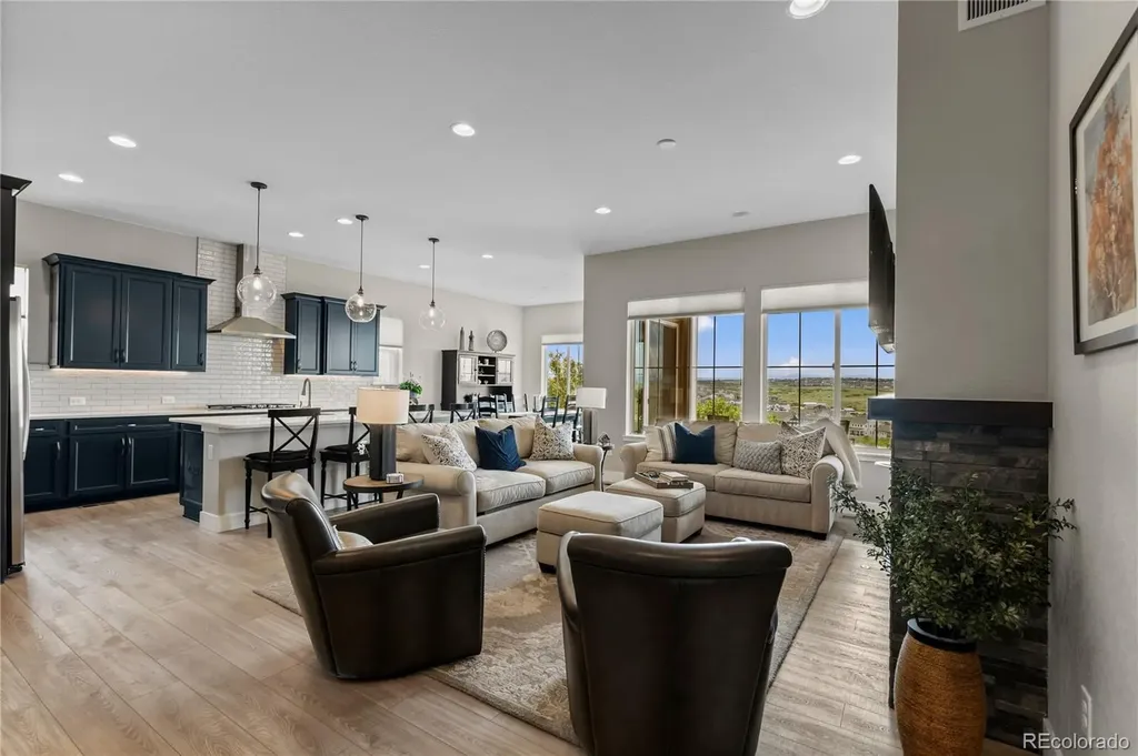 7129 Canyonpoint Road Castle Pines CO 80108