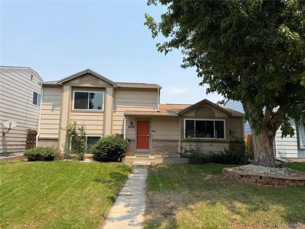 4314 Nepal Street Denver CO 80249