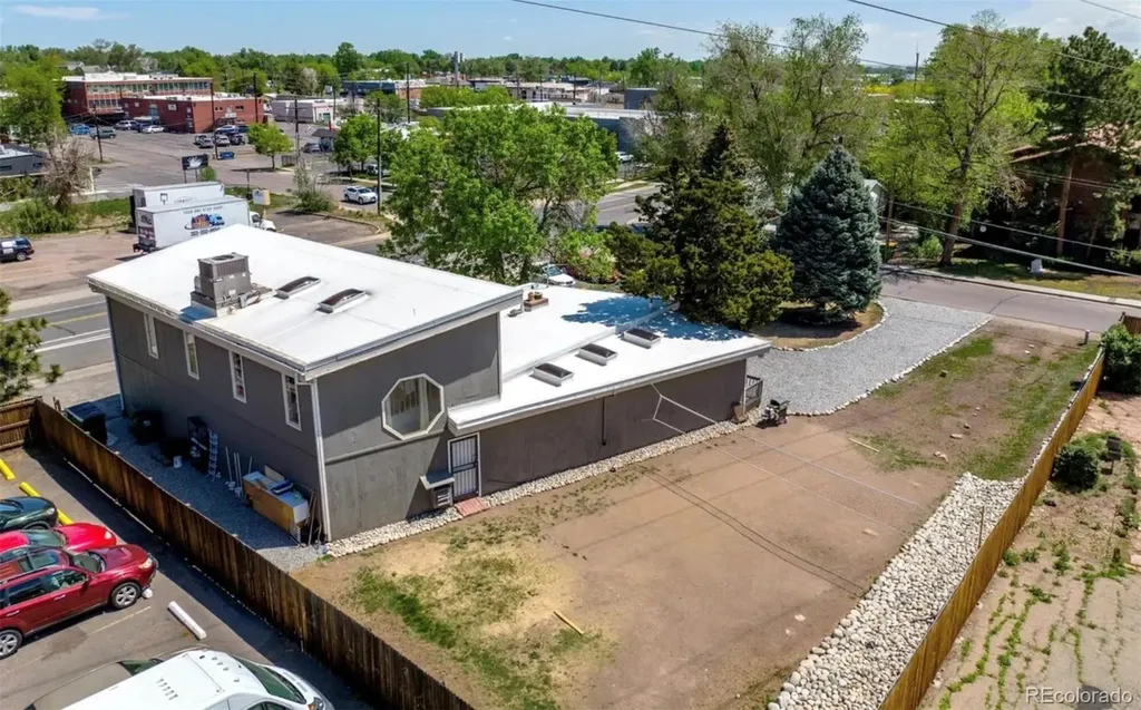 8800 W 14th Avenue Lakewood CO 80215