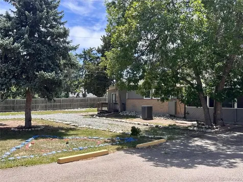 8800 W 14th Avenue Lakewood CO 80215